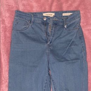 PacSun medium wash jeans size 26